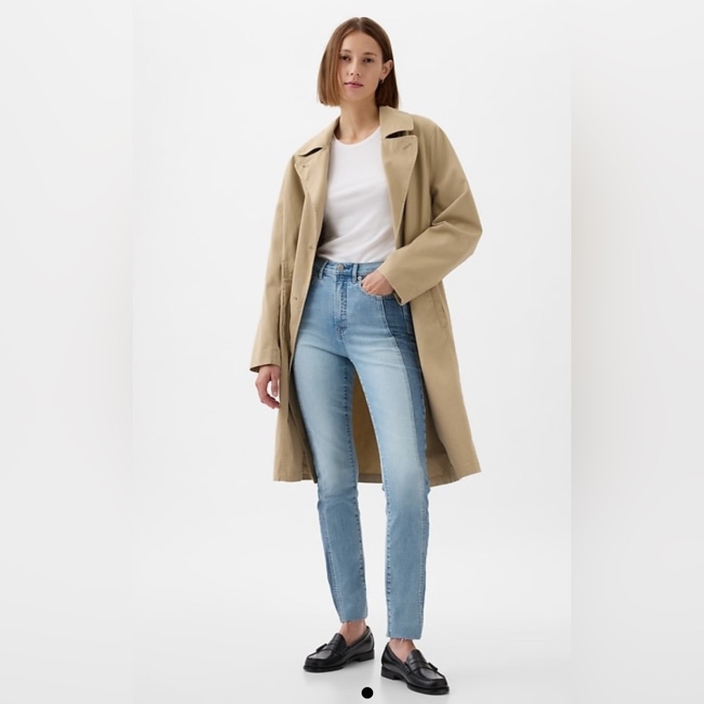 GAP Women's High Rise Light Blue Jeans